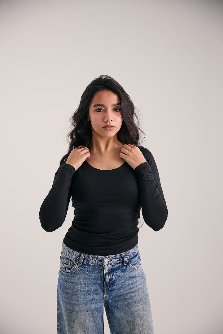 Black Round Neck Top